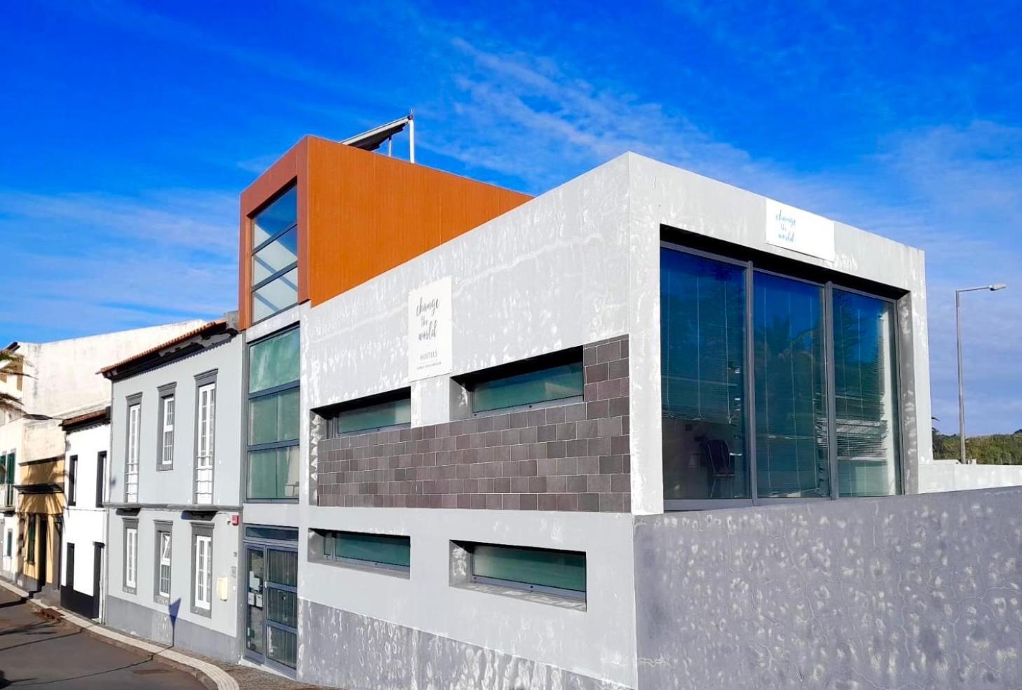 Change The World Hostels - Acores - Ponta Delgada Εξωτερικό φωτογραφία