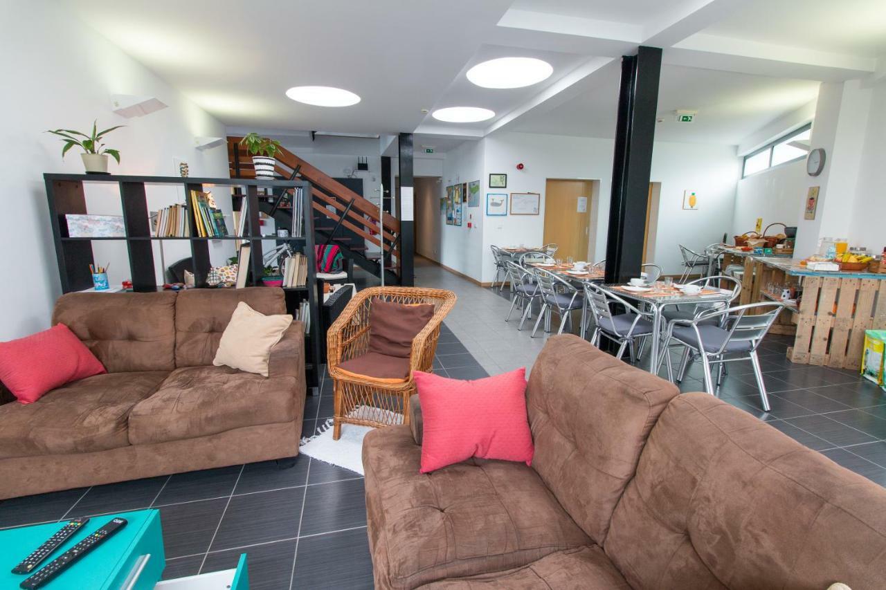 Change The World Hostels - Acores - Ponta Delgada Εξωτερικό φωτογραφία
