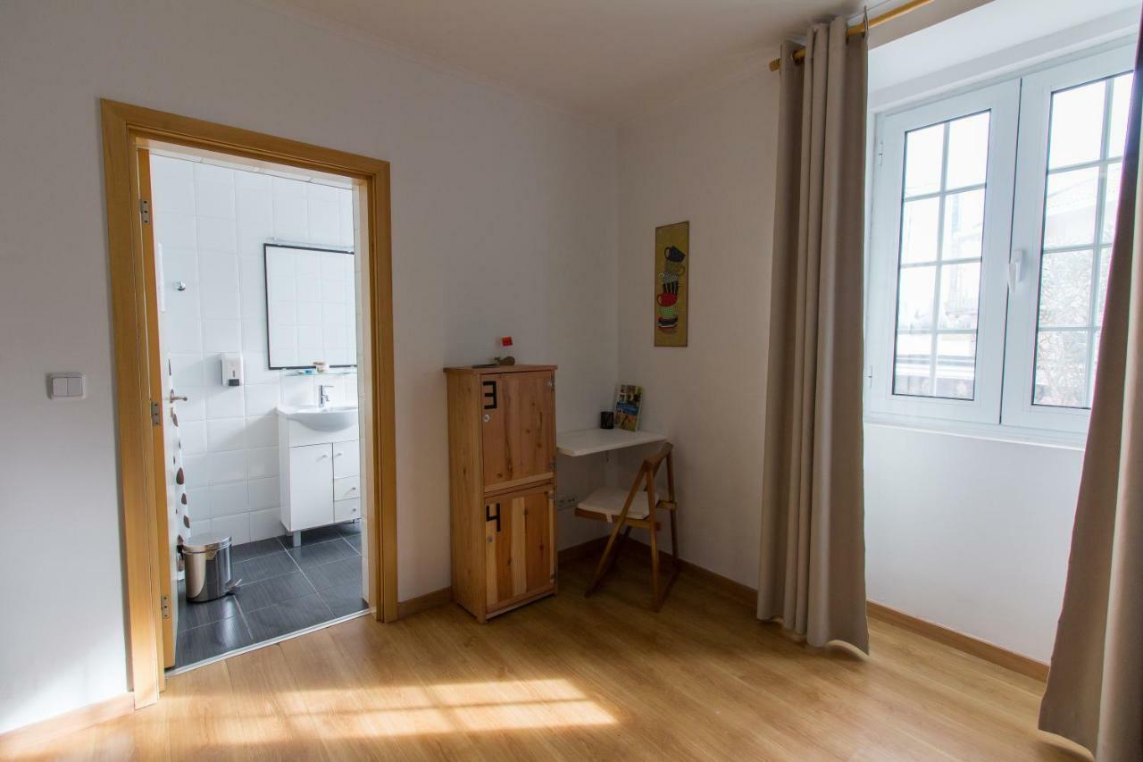 Change The World Hostels - Acores - Ponta Delgada Εξωτερικό φωτογραφία